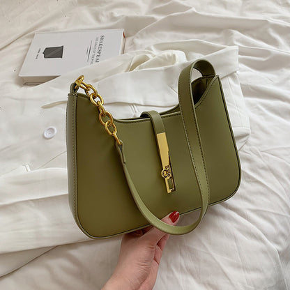 Stylish Handbags Go With Everything