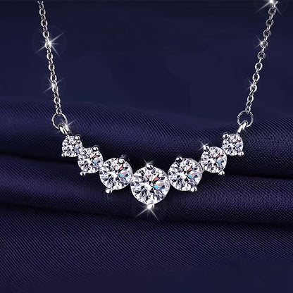 1pc 925 Sterling Silver Total 28 Carat Moissanite SevenStone Pendant Necklace Elegant Style Engagement  Wedding Jewelry Gifts For Women